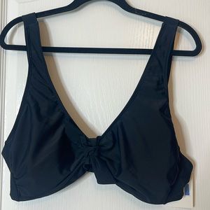 Cyn & Luca Bikini Swim Top Black 3X